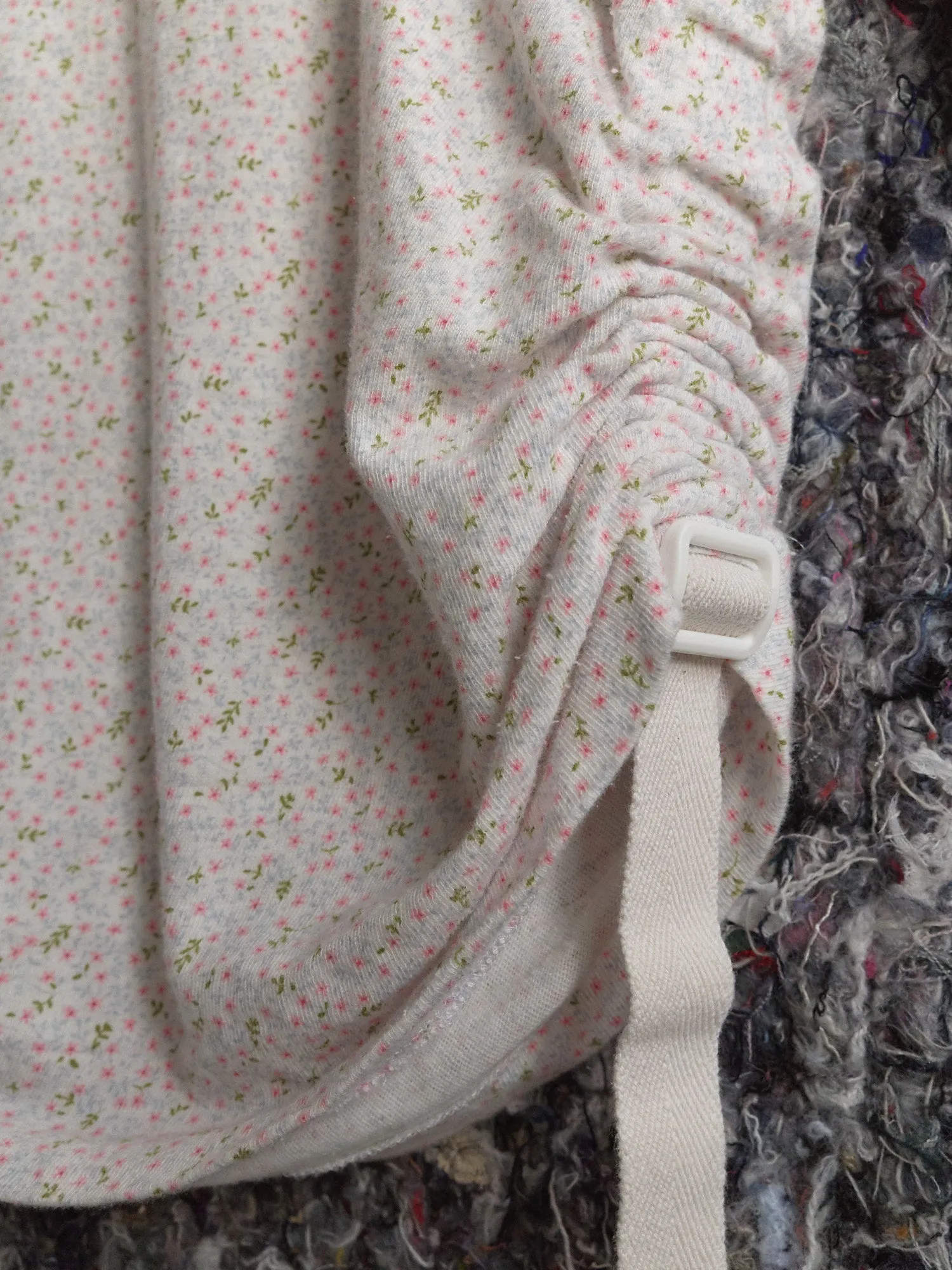 Junya Watanabe Comme des Garcons SS03 white floral print parachute strap tshirt