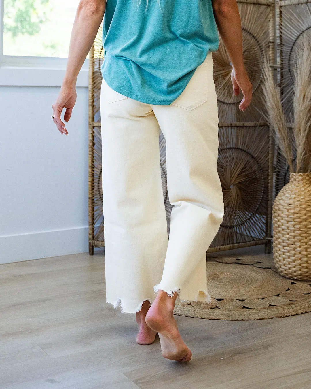 Shannon Ecru Non-Distressed Wide-Leg Cropped Jeans by KanCan